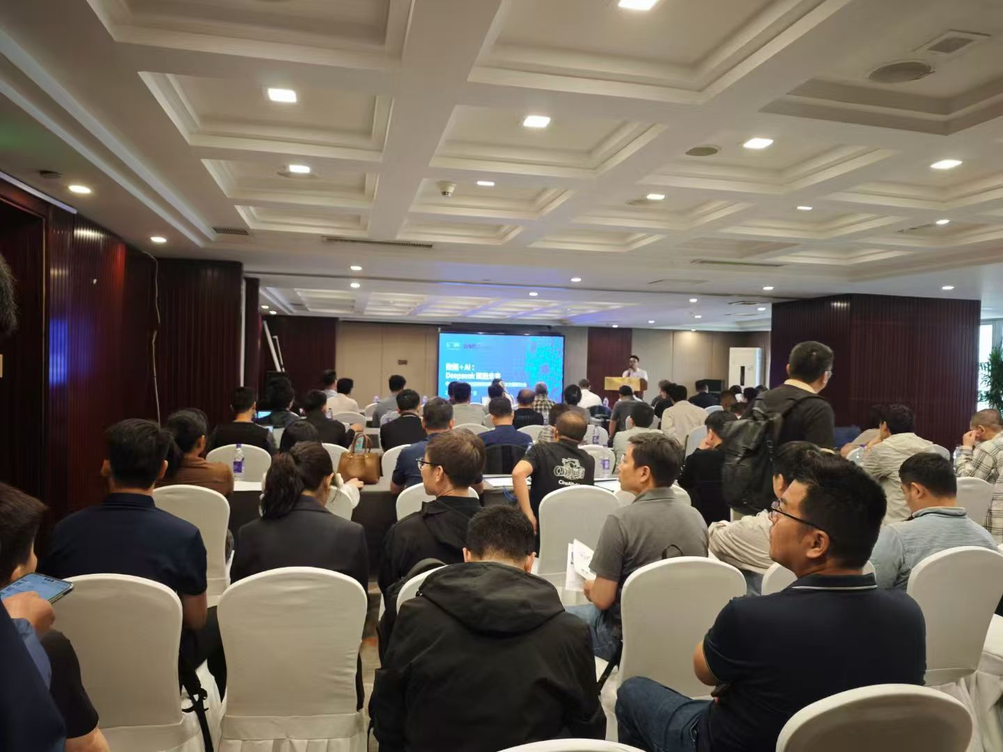 圖片關(guān)鍵詞